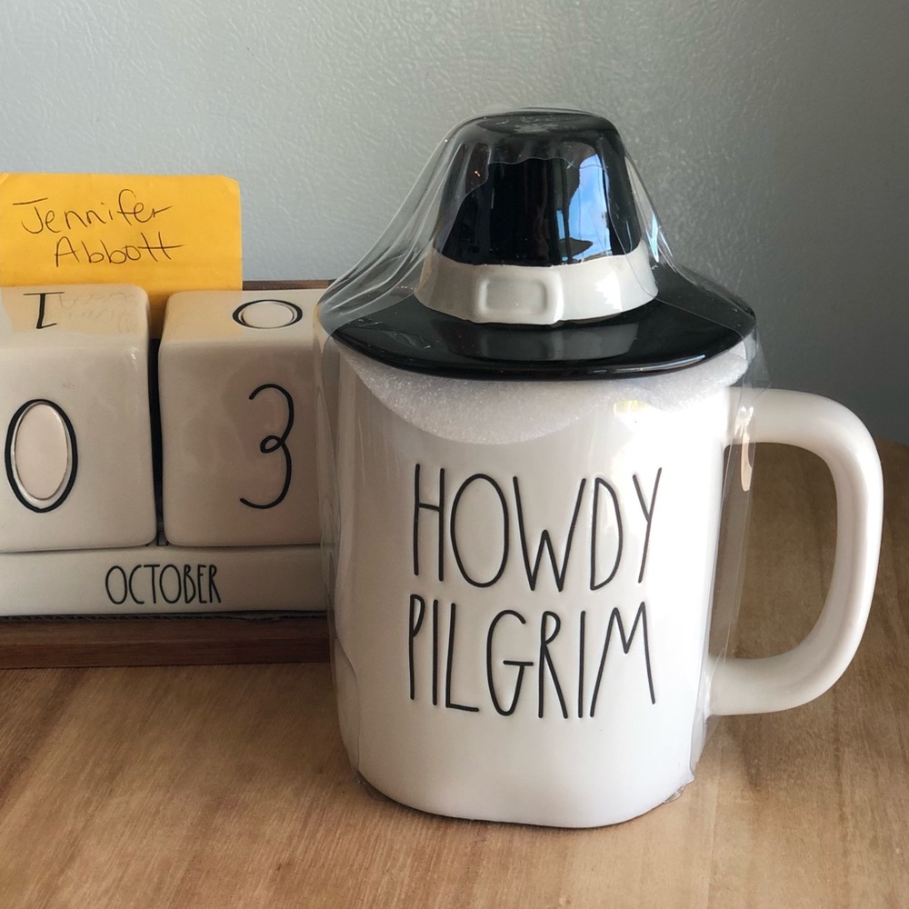 Rae Dunn howdy pilgrim mug topper Halloween